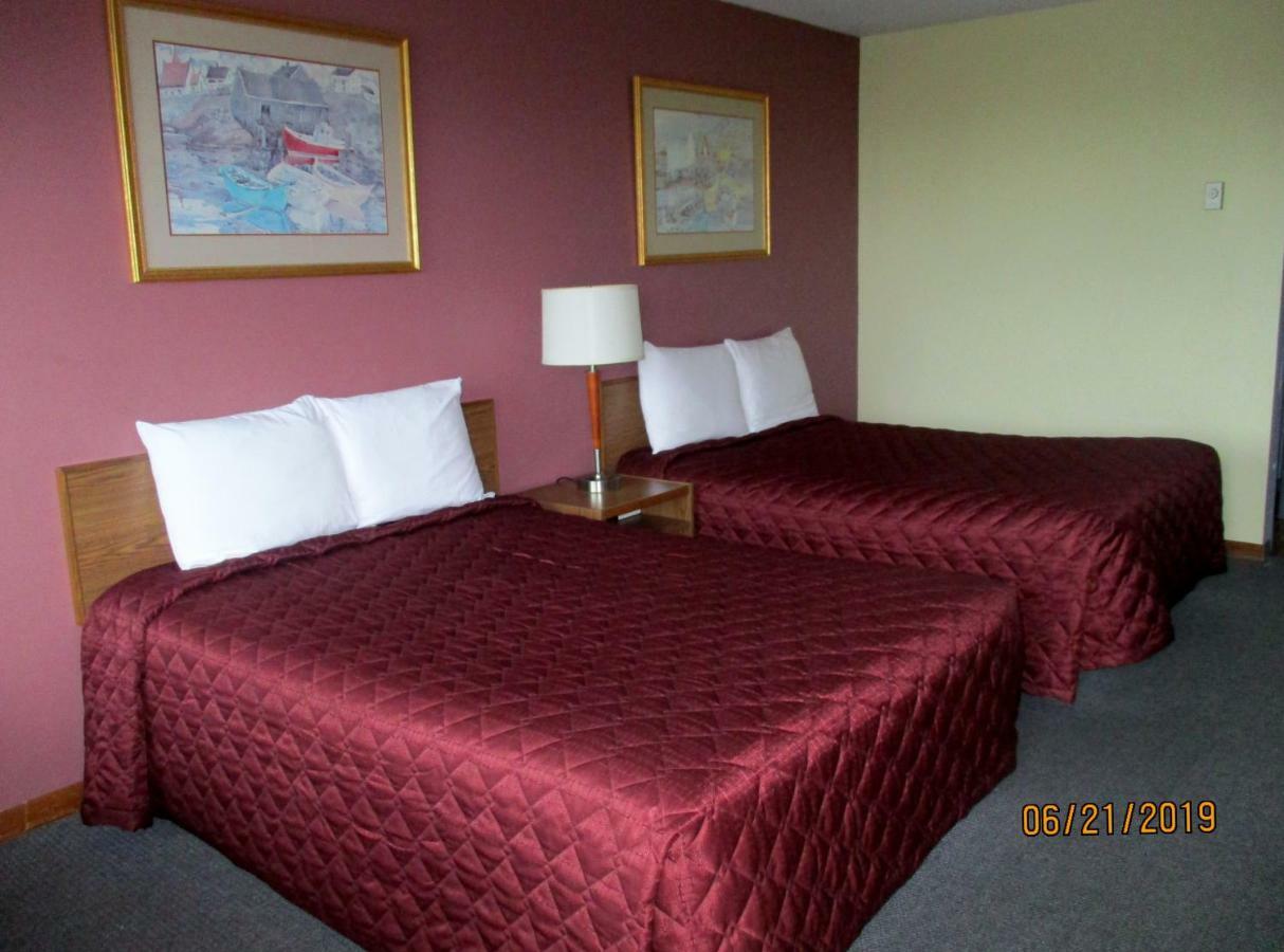 Tidal Bore Inn Труро Номер фото